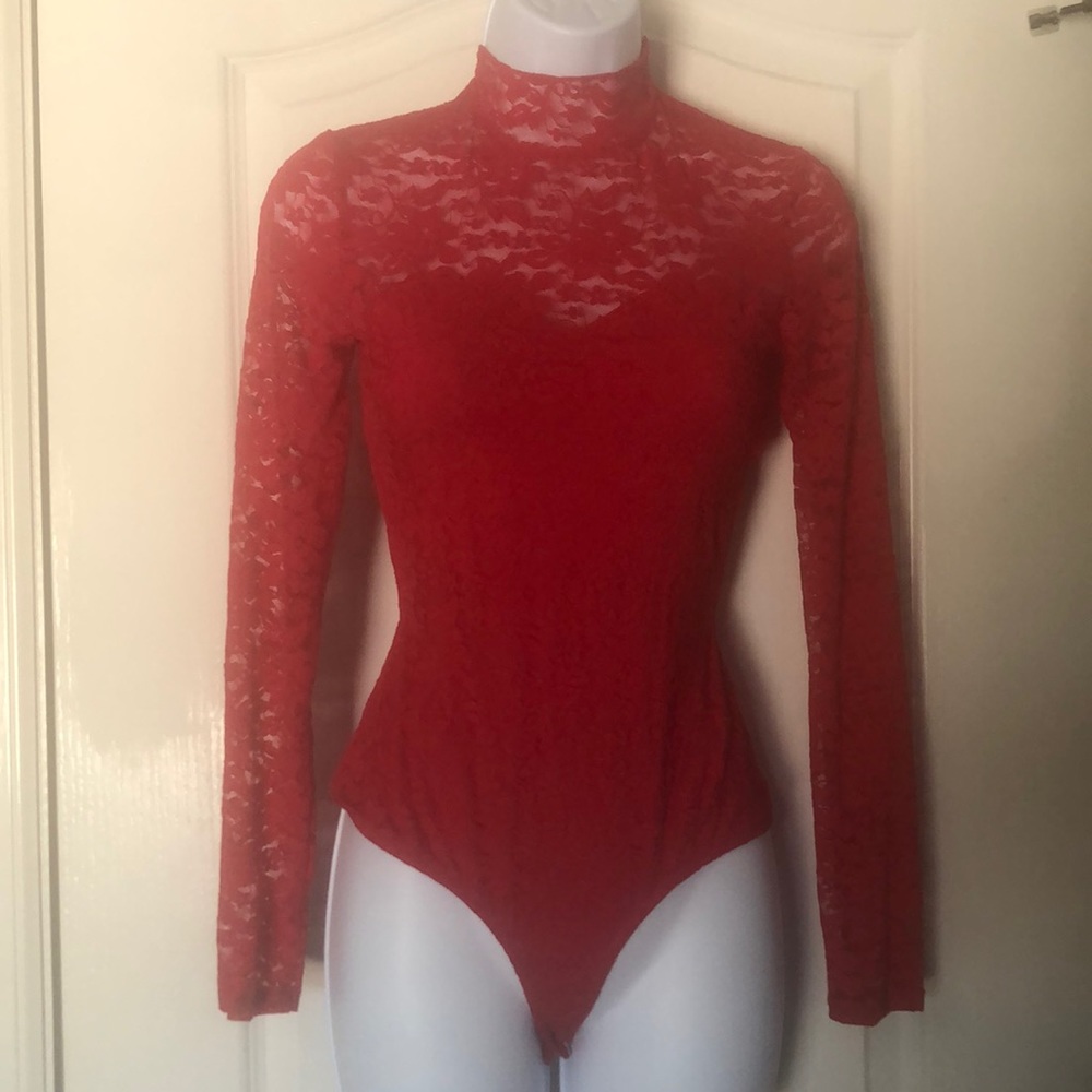 NWT Guess Victotorian Red Lace Longsleeve Bodysuit